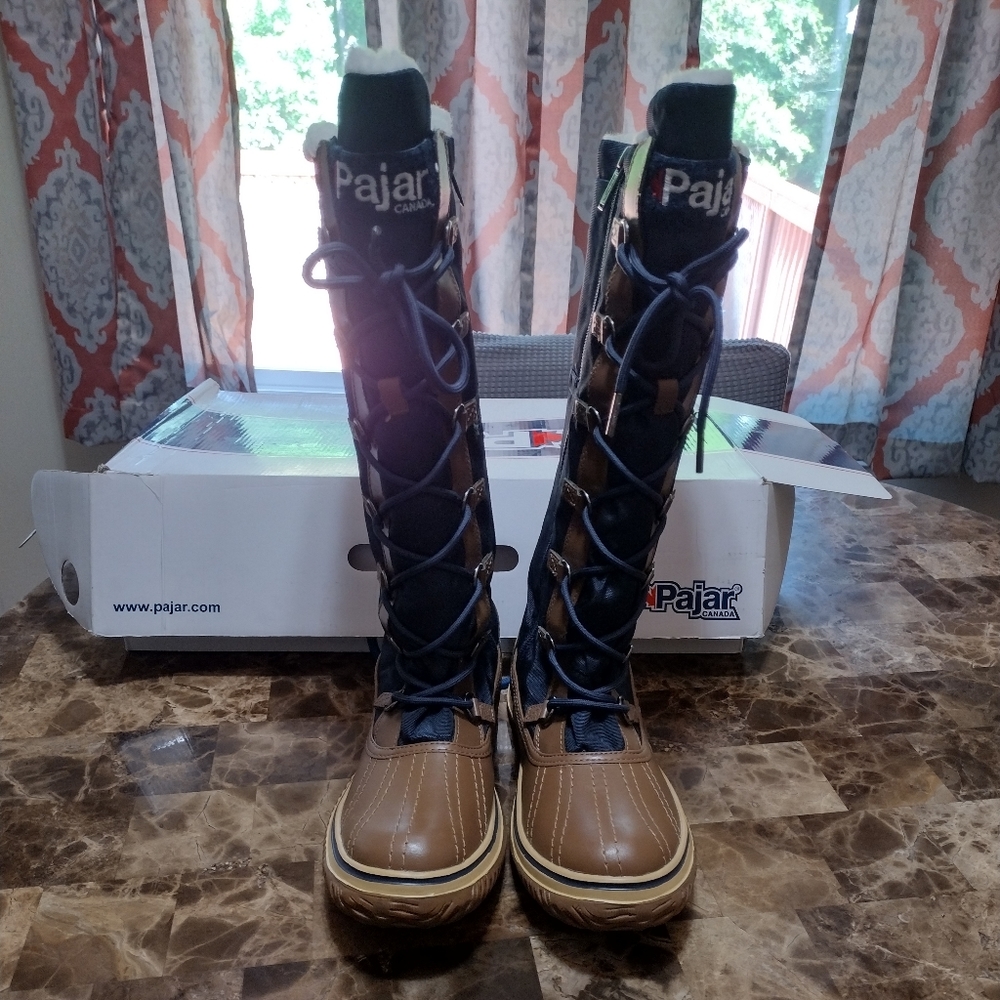 Pajar Boots - Picture 3 of 9